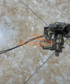 Alternative view of Ổ khóa ngậm trước Ford Ranger Ford Everest 2005-2006 bên phụ - UJ3558310B - Phụ Tùng Tài Lộc
