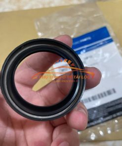Alternative view of Phớt đầu trục cơ Ford Escape 2.3 2006-2012 Mazda 6 2.0 CM5Z6700E L3G610602 - Phụ Tùng Tài Lộc