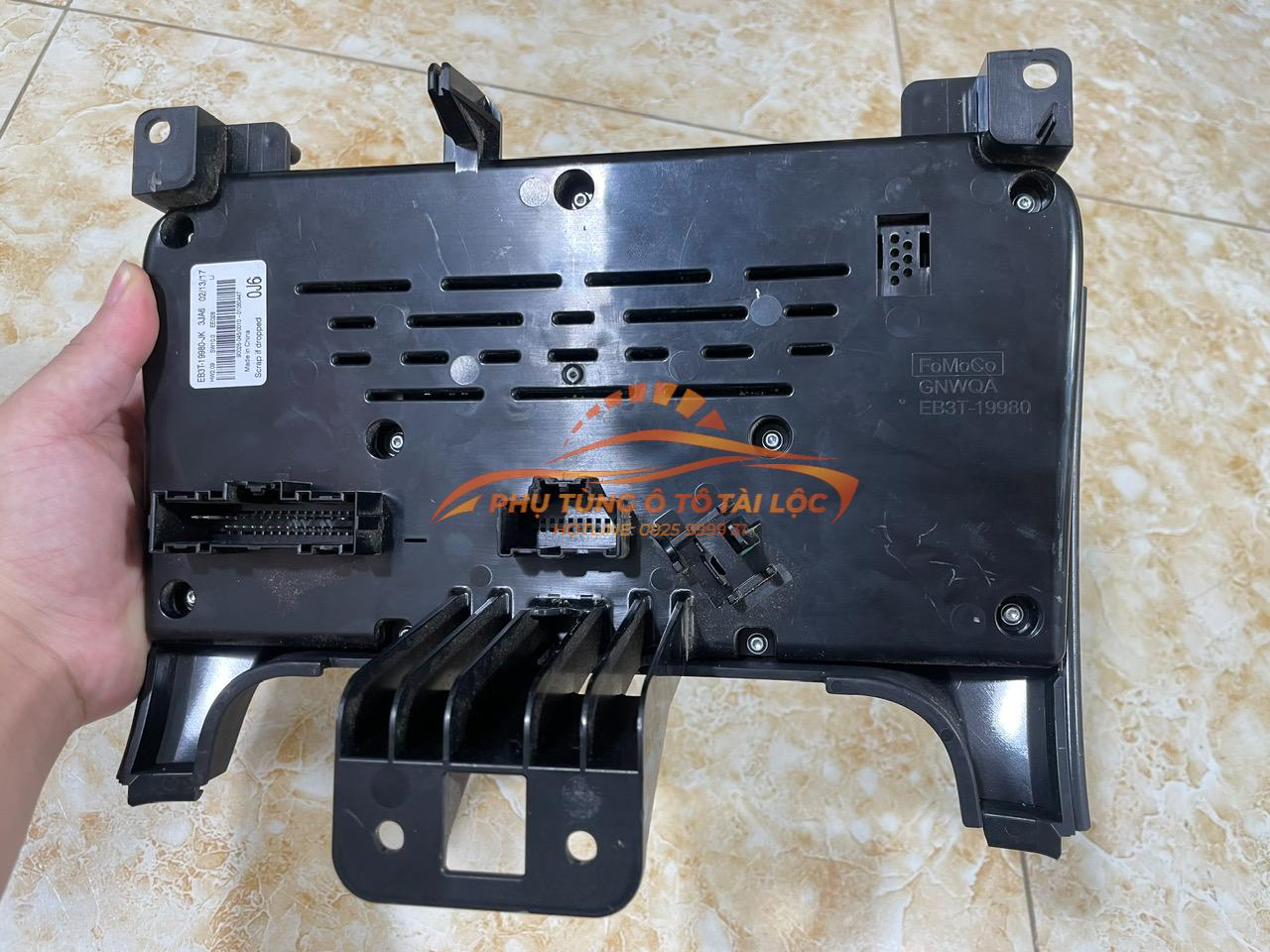 Cụm điều khiển điều hòa Ford Ranger 18-22 JB3T18E243PB3JA6 - Ảnh 3