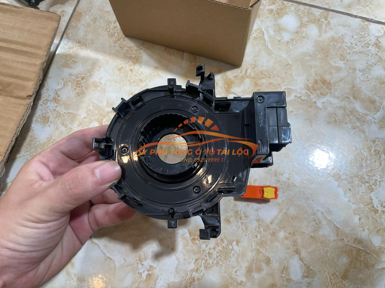 Cuộn dây cáp còi Toyota Hilux, Innova, Fortuner, Camry, Altis, Vios 843060K051