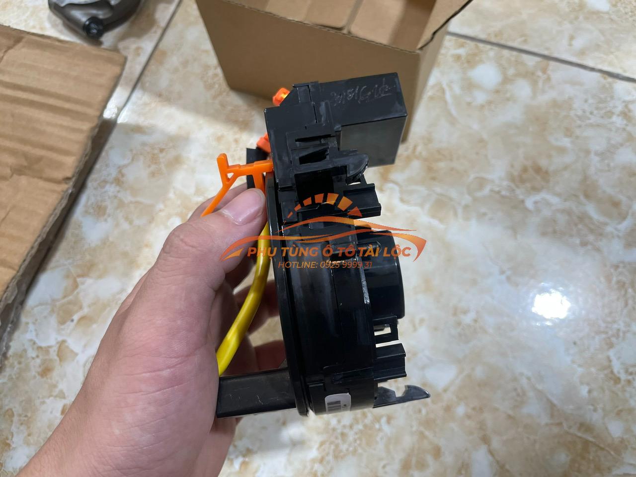 Cuộn dây cáp còi Toyota Hilux, Innova, Fortuner, Camry, Altis, Vios 843060K051