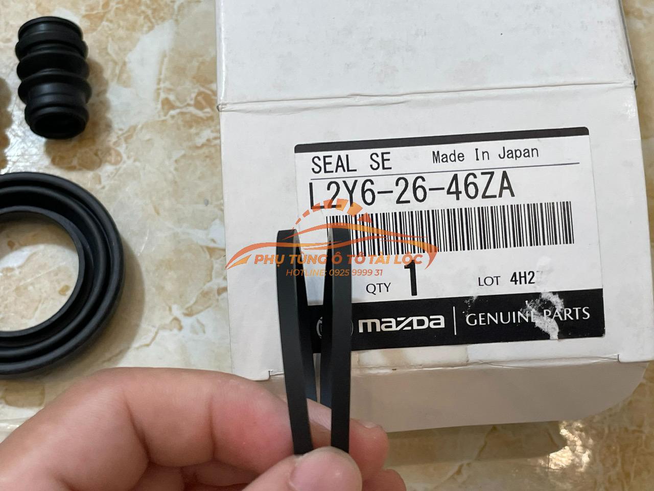 Cupen chụp bụi phanh sau Mazda CX9 2011-2017 chính hãng L2Y62646ZA