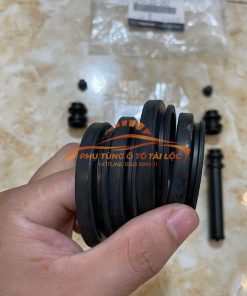 Cupen chụp bụi phanh trước Mazda CX9 2011-2017 chính hãng L2Y63326Z