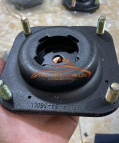 Bát bèo trước Ford Laser 2005 - CB0134380