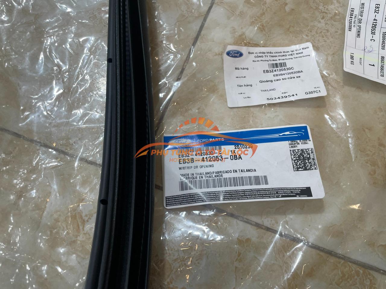 Gioăng khung cửa trước Ford Ranger 2016 - EB3B4120531AC / EB3B4120530AC
