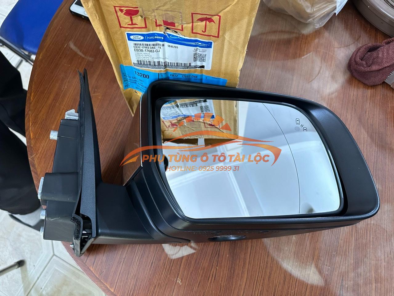 Gương chiếu hậu Ford Everest 2016-2021 Xịn có cảnh báo mù - EB3Z17682DAE / EB3B17682GJ / EB3Z17683CAN