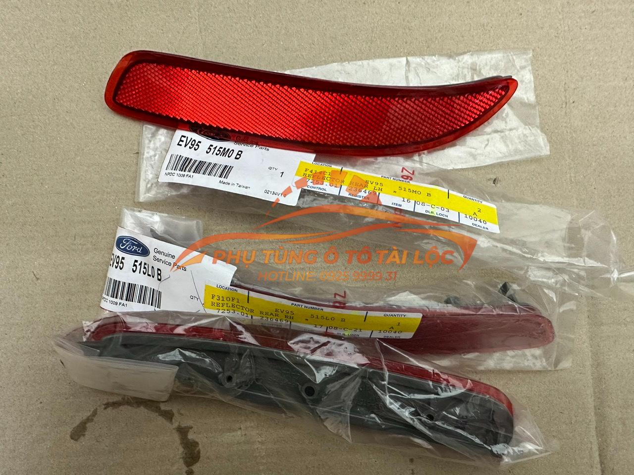 Đèn cản sau Ford Escape 2007 - 2013 Xịn - EV95515M0B / EV95515L0B / E116515M0 / E116515L0