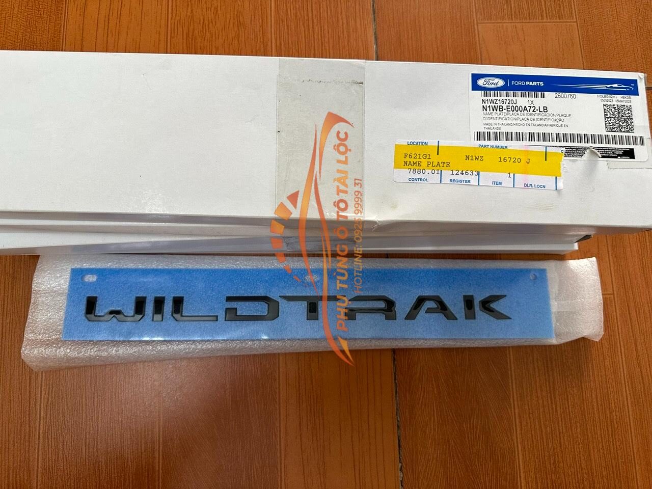 Chữ Wildtrak Ford Ranger 2022-2025 cửa thùng chữ nổi - N1WZ16720J / N1WZ16228H / N1WBE000A72LB