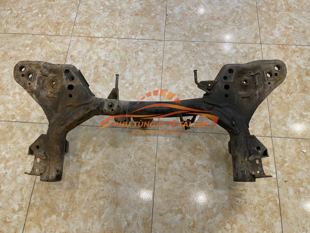 Dầm cầu động cơ Ford Laser 2001-2005 trước TX - CB073480XE