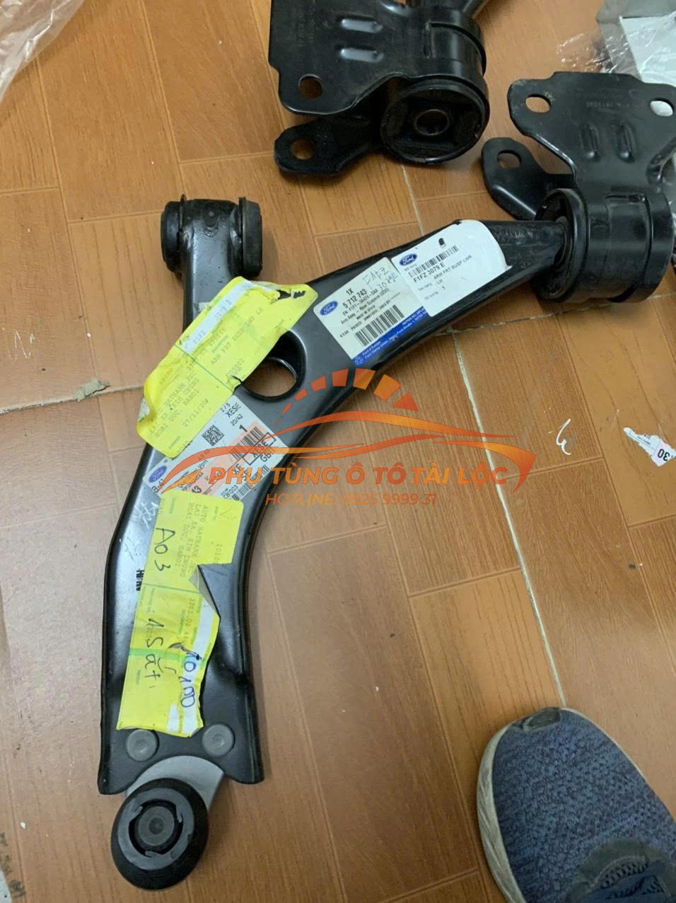Càng a trước Ford Focus 2013-2019 F1FZ3079E F1F13A424DAA