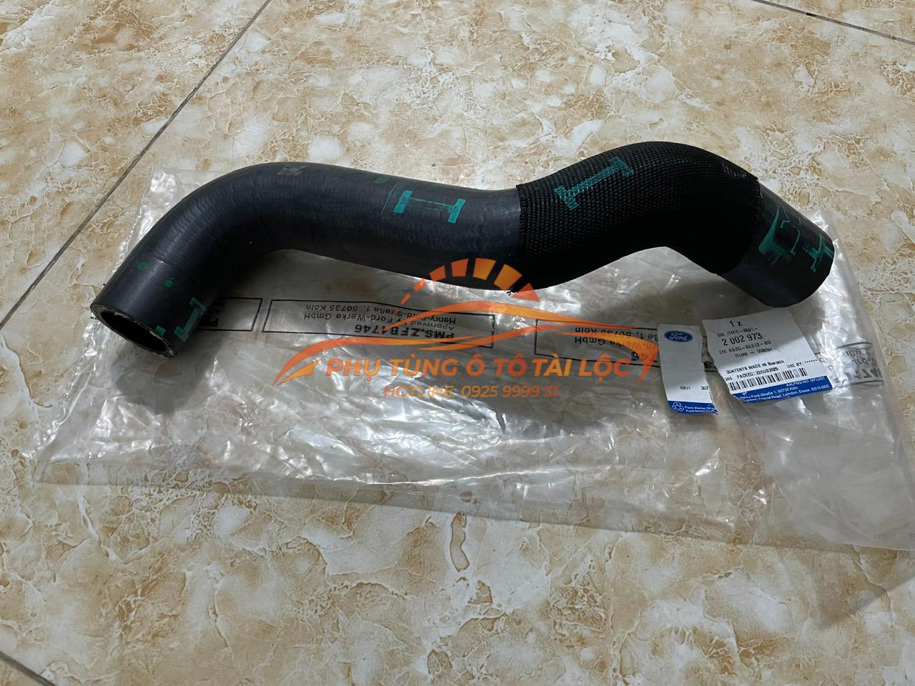 Tuy ô nước từ đuôi bơm nước vào lốc Ford Ranger 12 - 17 Xịn - BB3Q8K512BD / BB3Z8591C / U2021517Z