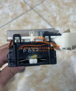 Alternative view of Công tắc pha cốt Ford Laser Công tắc điều khiển đèn pha cốt Ford Laser 2001 – 2005 – GE4T66122 - Phụ Tùng Tài Lộc