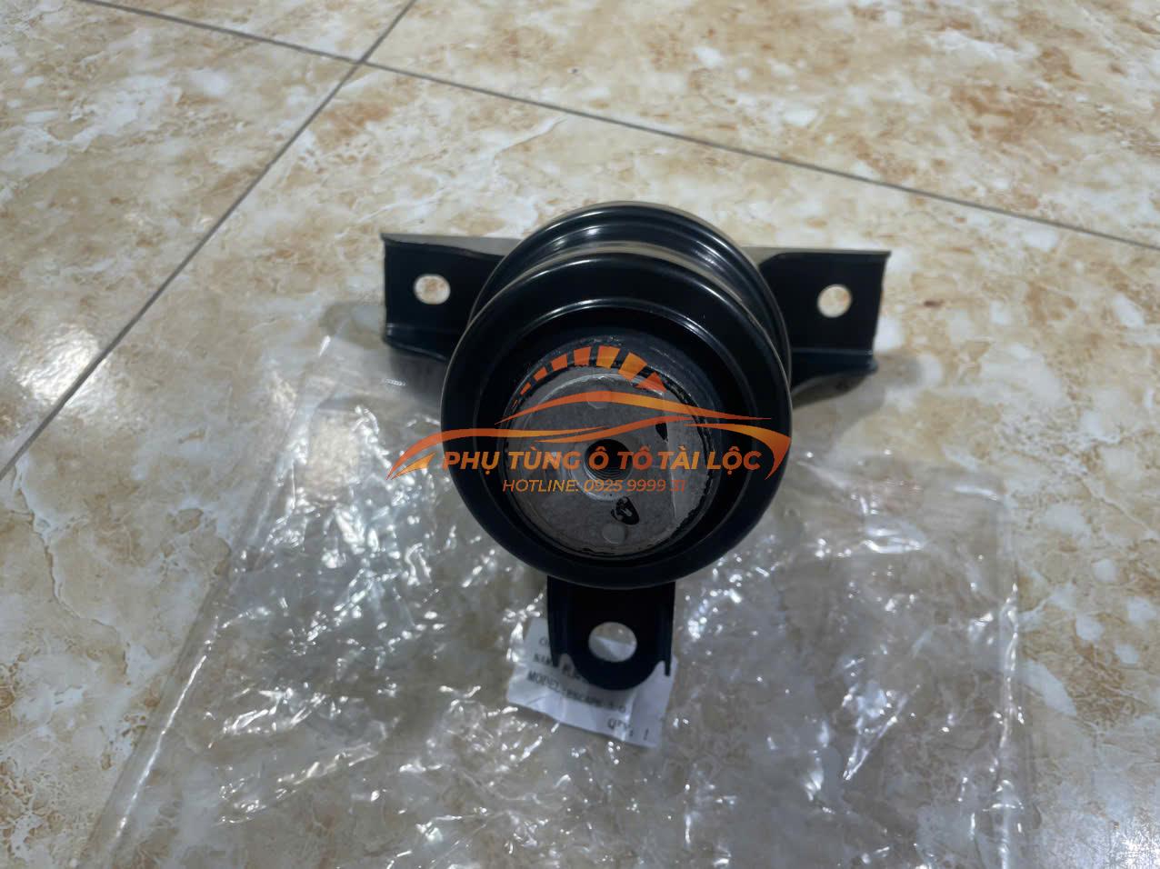 Chân đầu máy Ford Escape Chân máy phải Ford Escape 3.0 2001-2004 - YL8Z6068AA - Phụ Tùng Tài Lộc - Ảnh 3