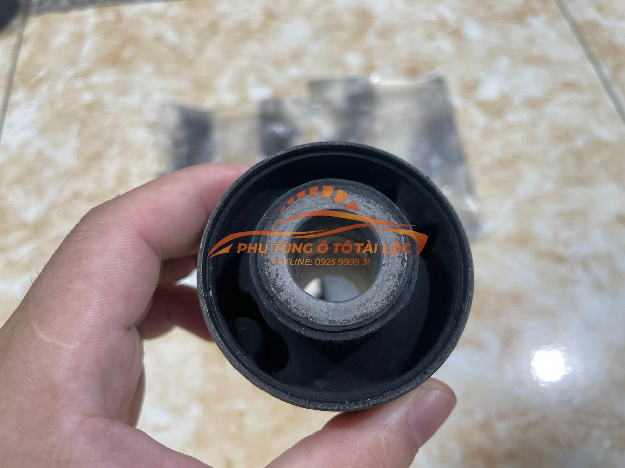 Cao su càng a Ford Escape 2001-2012 Xịn quả to ở đuôi – E11228460 - Phụ Tùng Tài Lộc - Ảnh 3