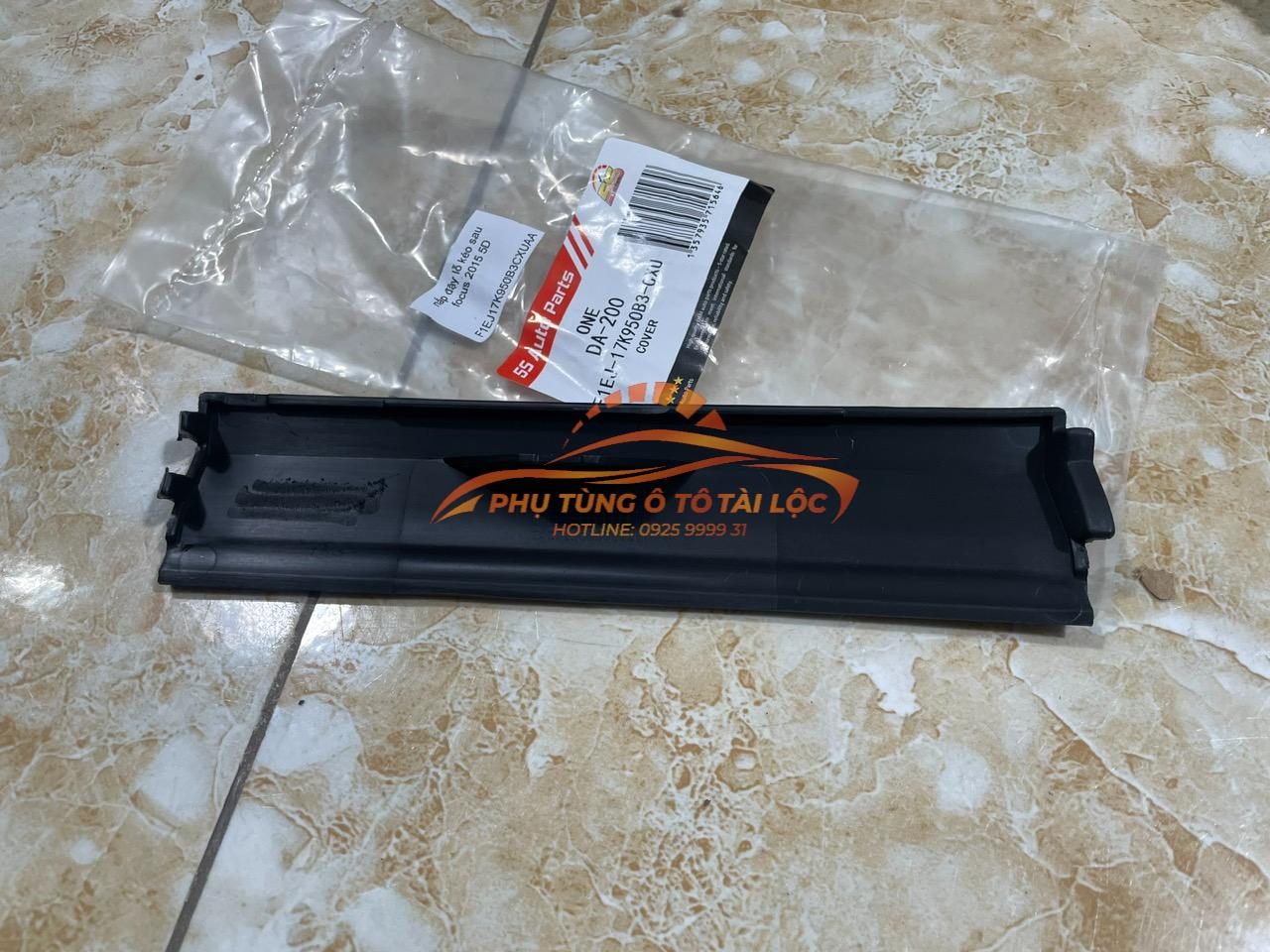 Ốp lỗ kéo xe sau Ford Focus 2015-2019 – F1EZ17F759BB / F1EJ17K950B3C - Phụ Tùng Tài Lộc - Ảnh 4