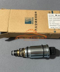 Van đuôi lốc lạnh Kia Sedona 2020 976743-M001 - Phụ Tùng Tài Lộc