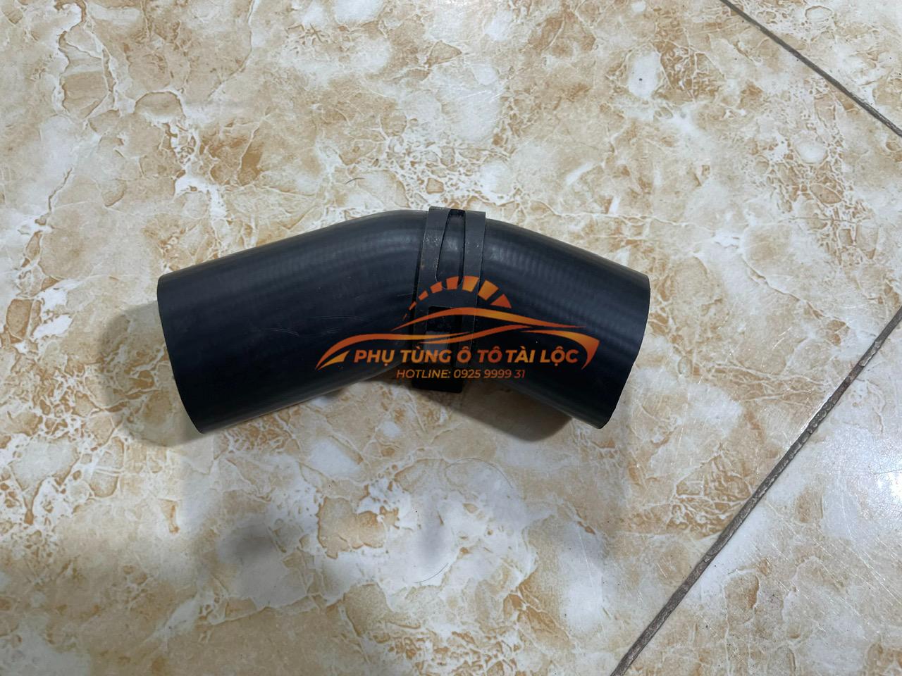 Ống nước đuôi bơm Ford Escape 3.0 Ford Mondeo 2.5 2000-2004 ống ngắn - AJY115010 / AJ0315010B - Phụ Tùng Tài Lộc