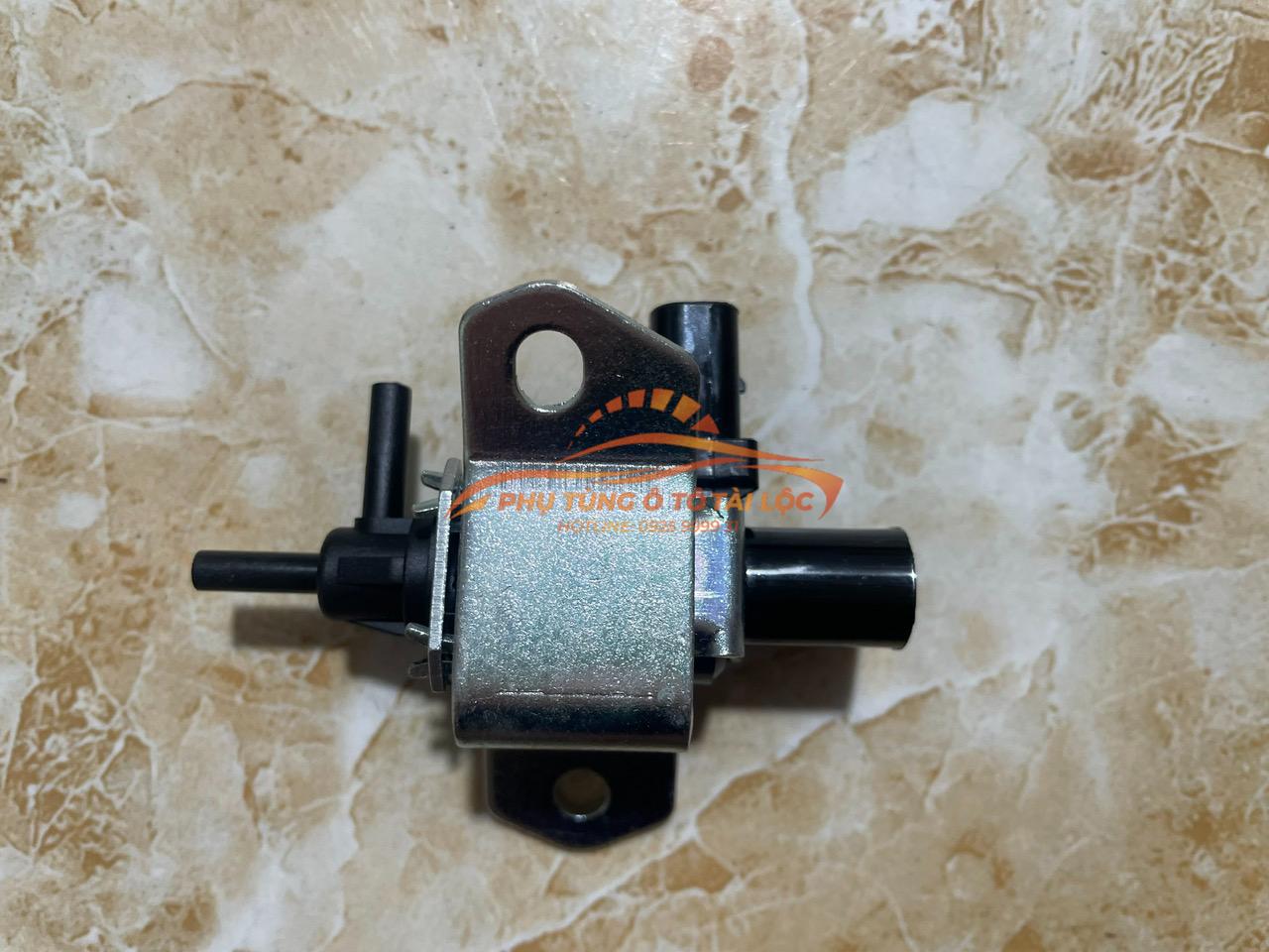 Van chân không Ford Escape Van đóng ngắt hơi máy Ford Mondeo L80118741 / 1S7G9J559BB - Phụ Tùng Tài Lộc