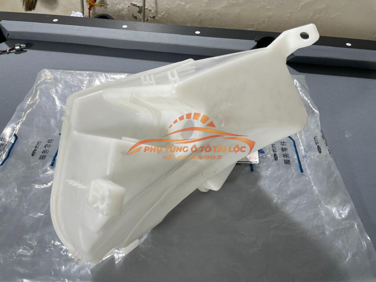 Bình nước rửa kính Ford Everest 2018-2021 EB3B17618BD / EB3B17B613BD - Ảnh 5
