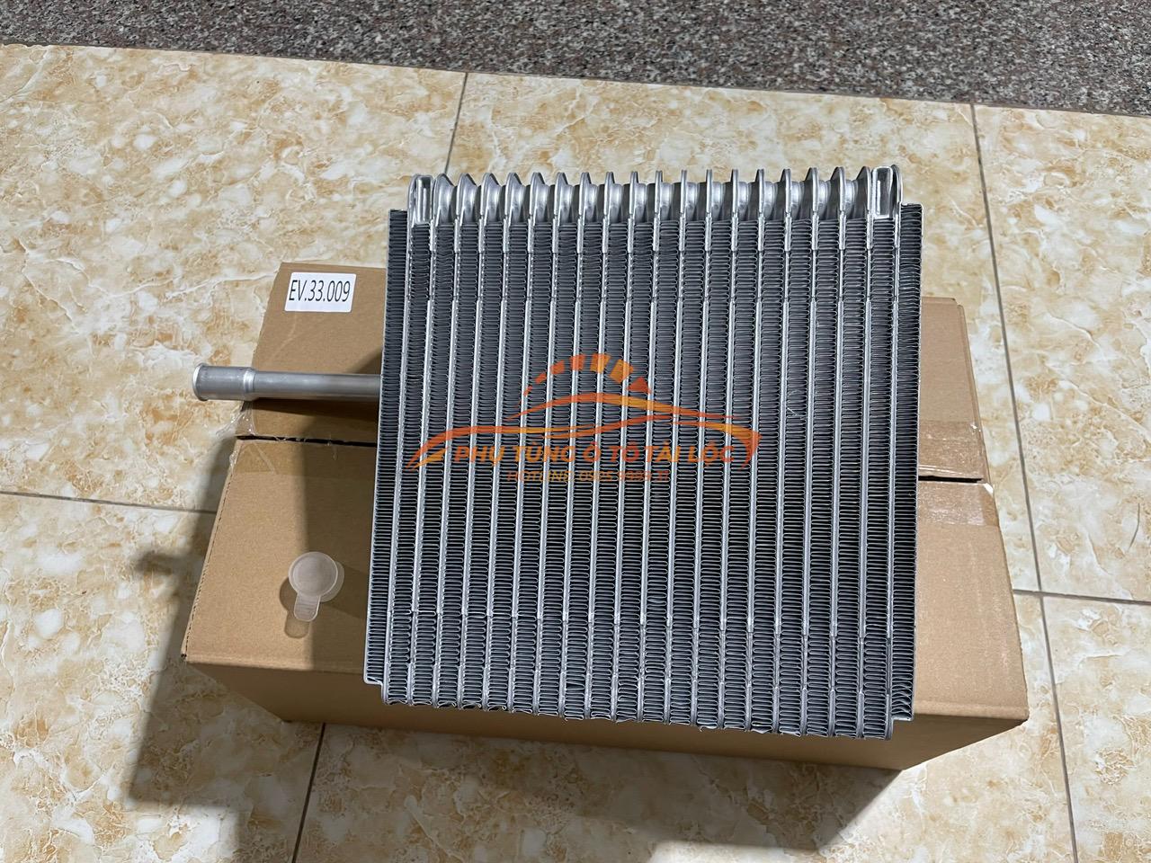 Dàn lạnh Ford Laser 2001-2005 – 9300012600