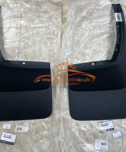 Chắn bùn bánh sau Mazda BT50 2013-2018 - 1D0251870A