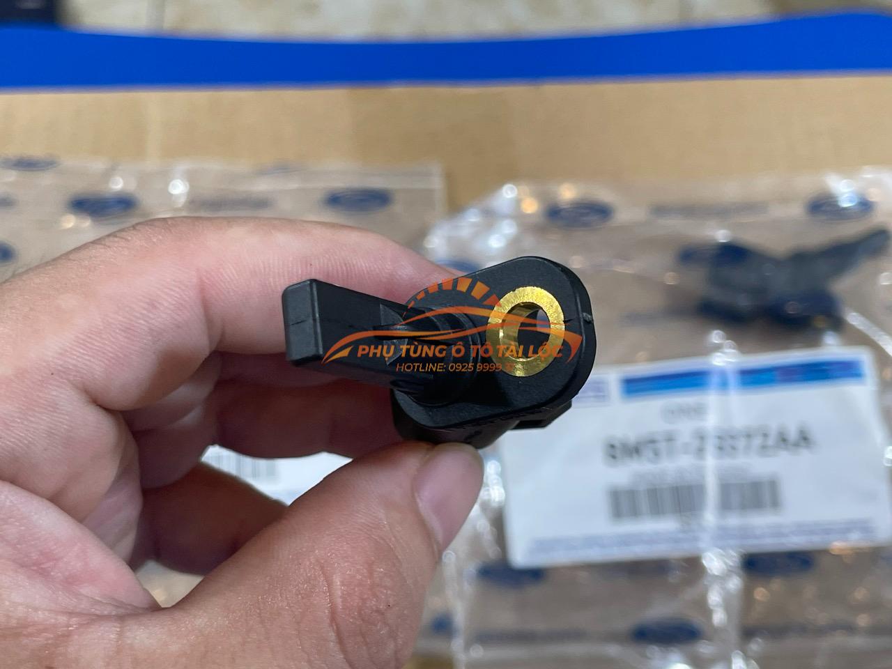 Cảm biến abs trước Ford Focus 05-19 – BV6T2C204FB