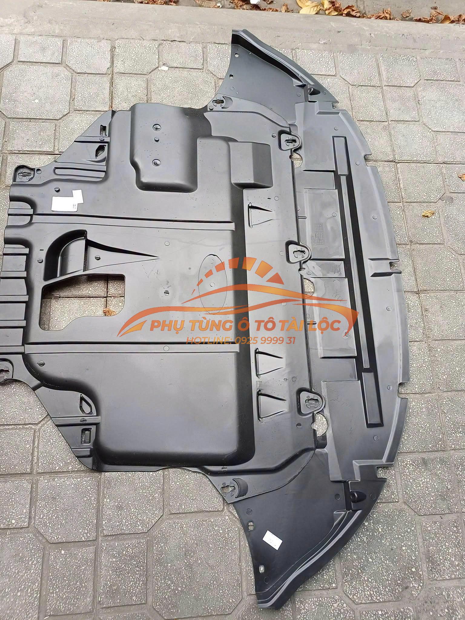 Chắn bùn gầm máy Ford Focus 2005-2012 3M51R6P013AV - Ảnh 2