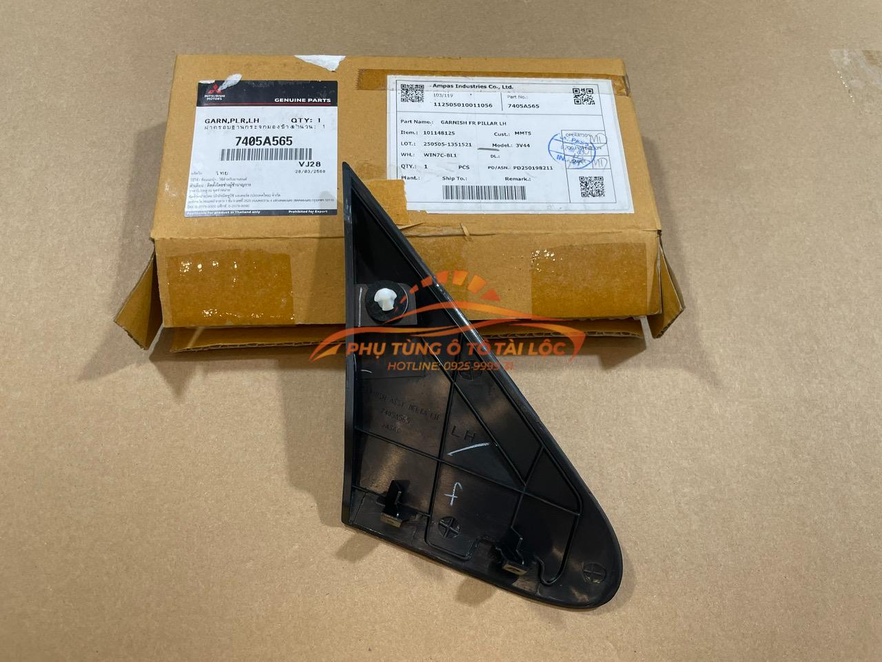 Ốp tam giác gương chiếu hậu Mitsubishi Attrage Mirage 7405A565