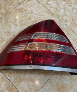 Đèn hậu Ford Mondeo 2004-2007 4S7113405AB