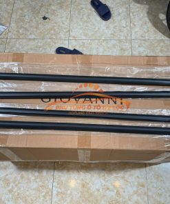 Nẹp ngoài chân kính Ford Focus 2005-2012 - 4M51A20563AJ