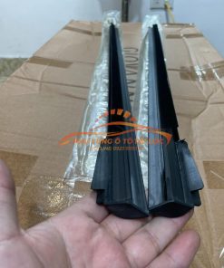 Nẹp ngoài chân kính Ford Focus 2005-2012 - 4M51A20563AJ
