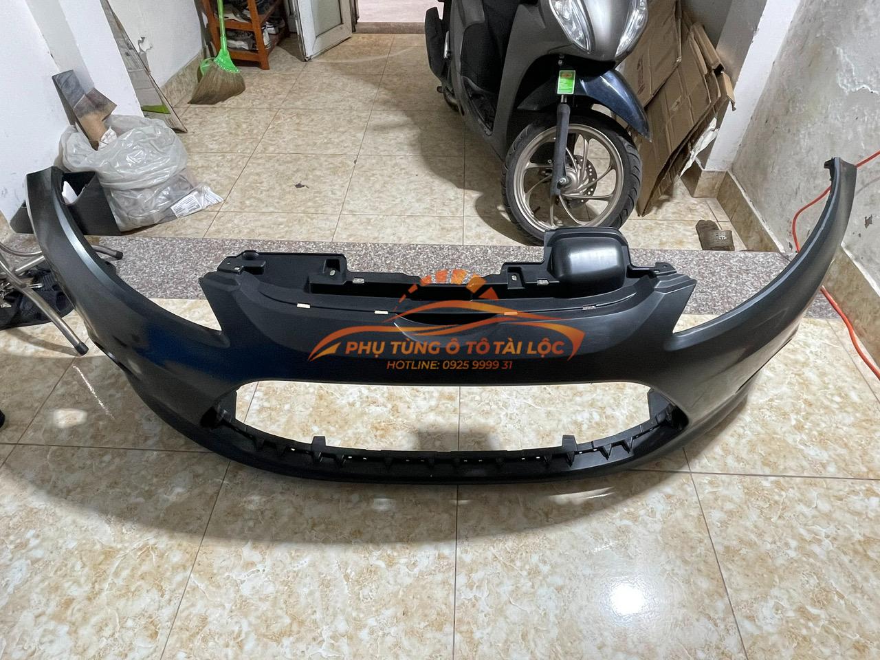 Ba đờ xốc trước Ford Fiesta 2011-2013 Xịn – DK4950031CBB
