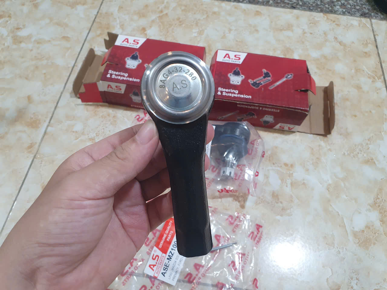 Rotuyn lái ngoài Mazda 626 2001-2006 8AG432280 - Ảnh 4