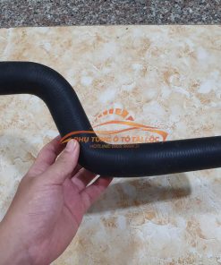 Tuy ô két nước trên Ford Laser 2001-2005 – ZL0115186A