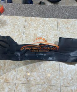 Chắn bùn lòng dè Ford Laser 2001-2005 – B30D56141A