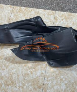 Chắn bùn lòng dè Ford Laser 2001-2005 – B30D56141A