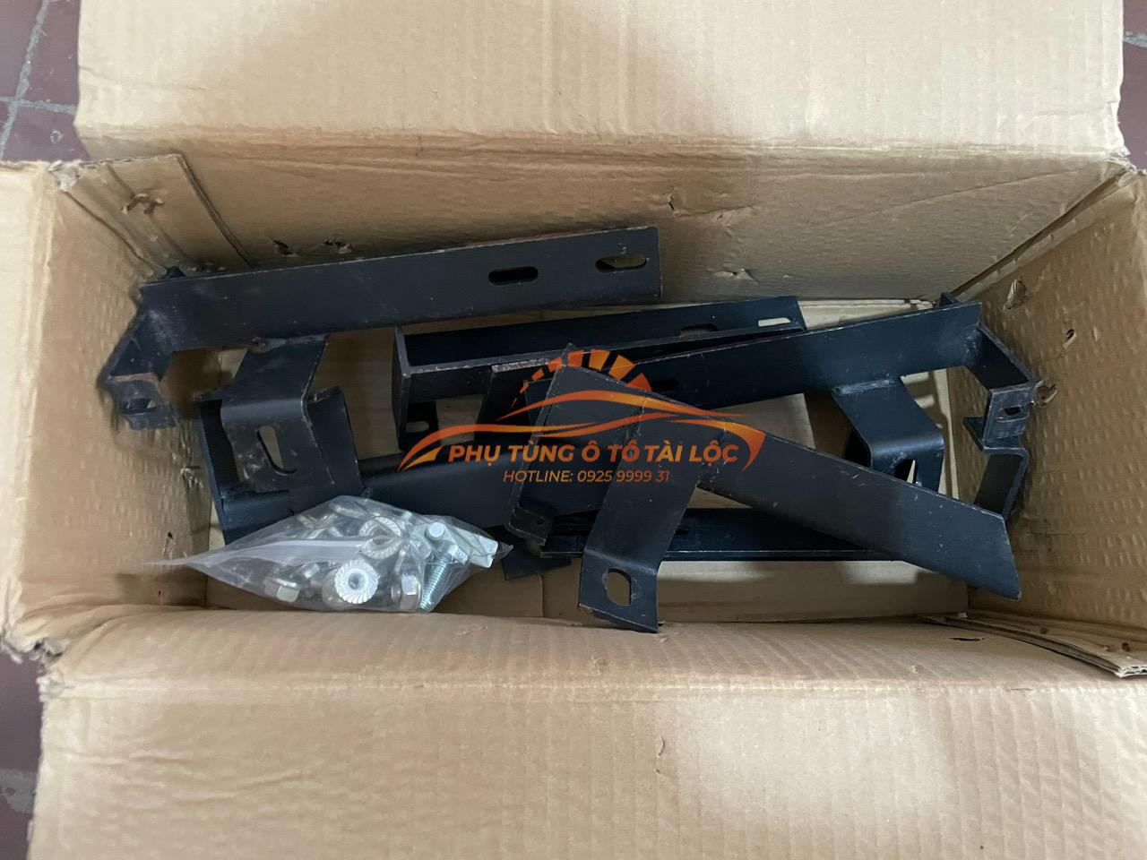 Bậc lên xuống Mazda CX9 2011-2016