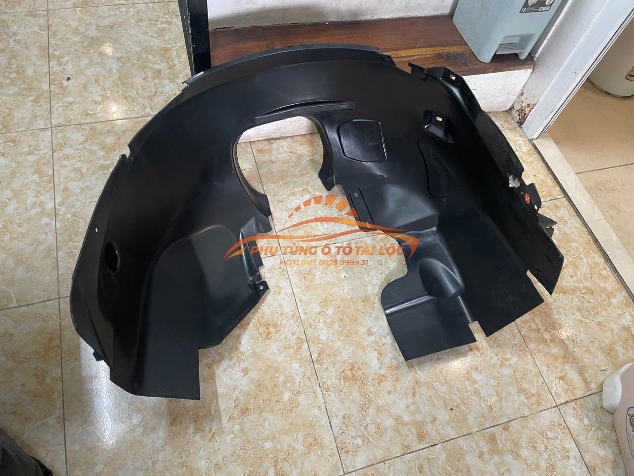 Chắn bùn lòng vè trước Ford Focus 2013-2019 – AM51R16114B