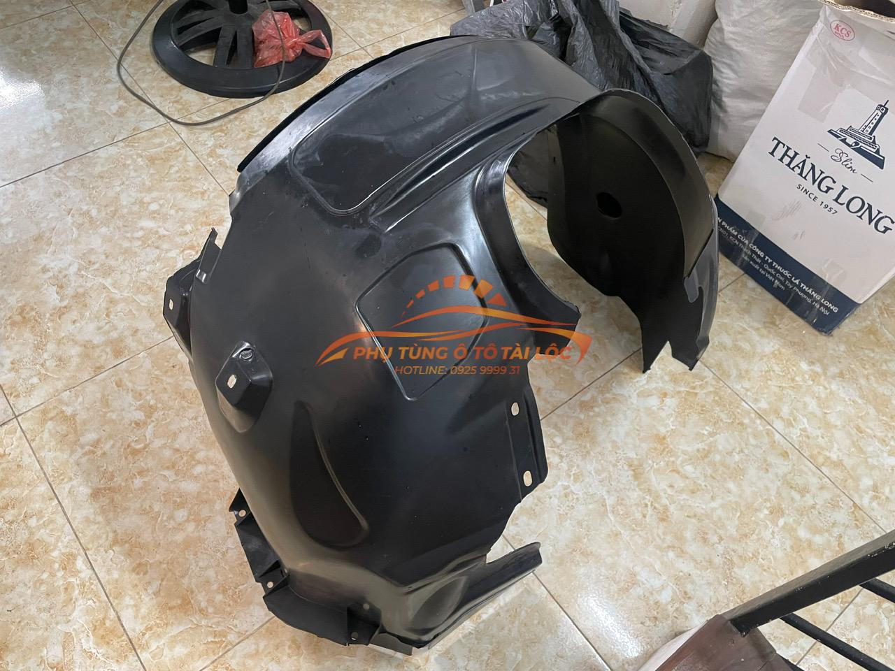 Chắn bùn lòng vè trước Ford Focus 2013-2019 – AM51R16114B