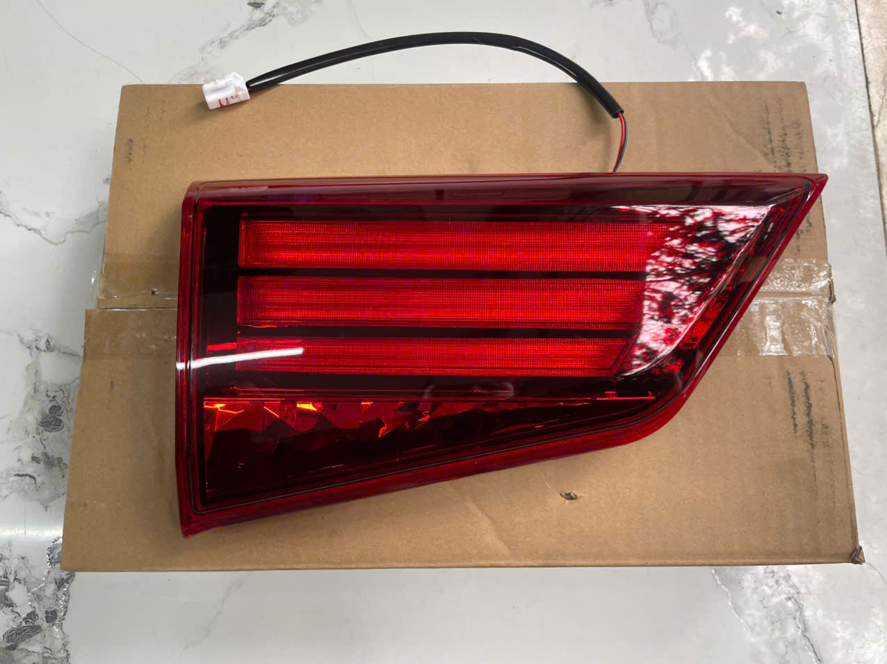 Đèn hậu trong Mitsubishi Orlando 2019 - 8331A179