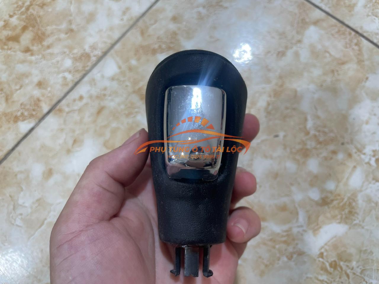 Tay nắm cần số Ford Mondeo 2003-2007 – 8M5P7K327AA
