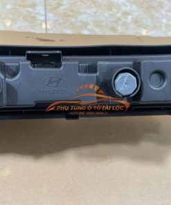 Đèn led giữa Hyundai Accent 2025-2027 92209AY010