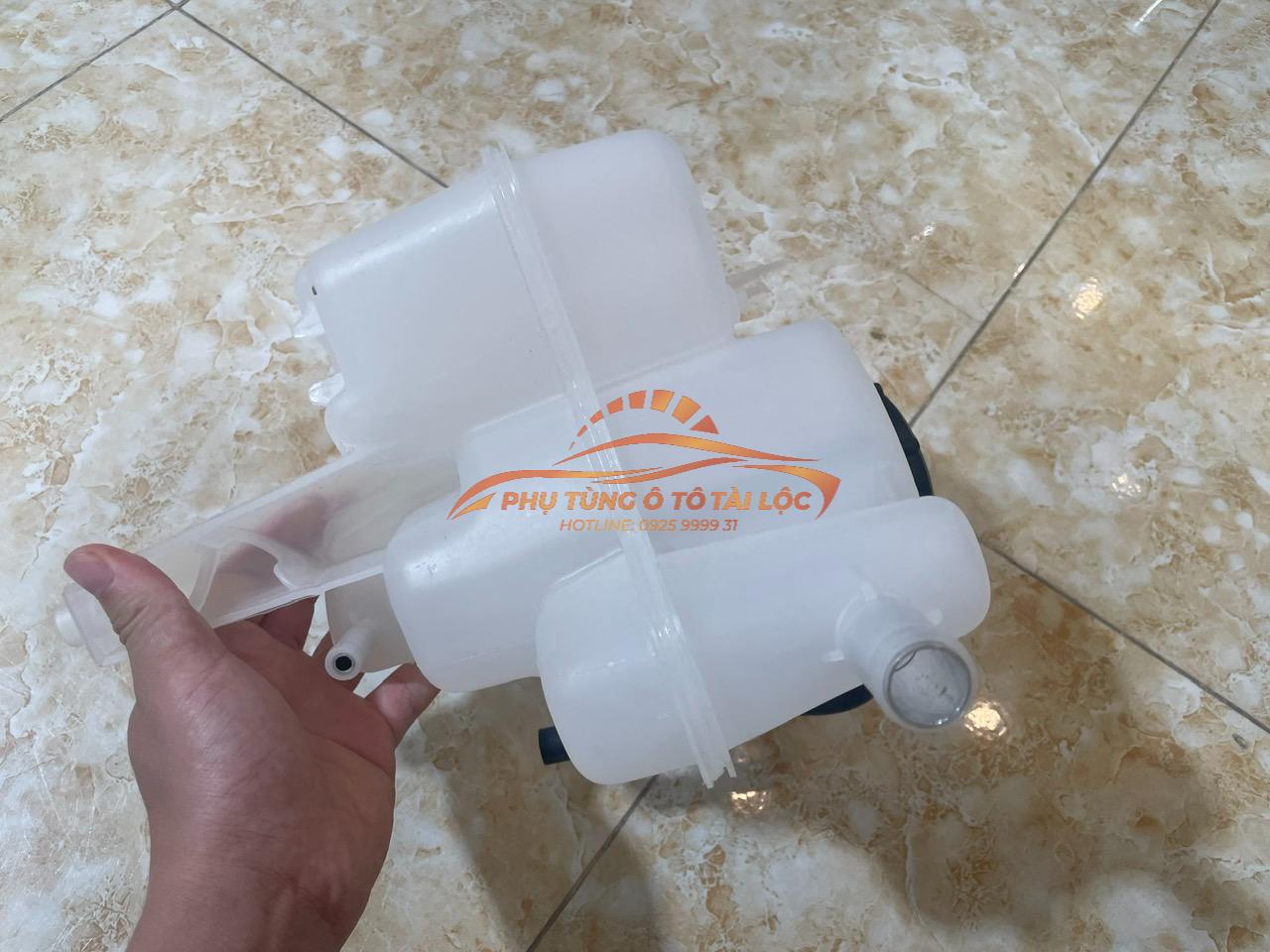 Bình nước phụ Ford Escape 2001-2004 5L8Z8A080AA